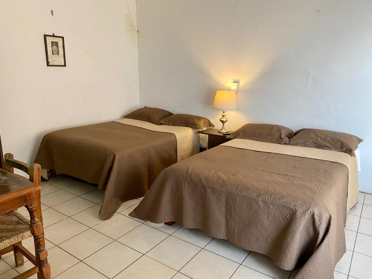 Hotel Maya Ixtlan Ixtlan del Rio Esterno foto